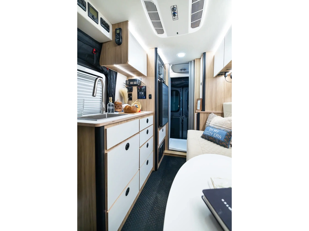 Coachmen Coachmen Pixel Class B Motorhome Coachmen Pixel Class B Motorhome P1.8RB 2027 alt