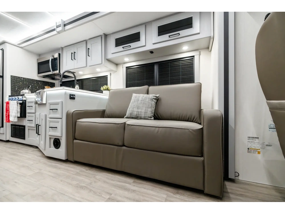 2027 Coachmen Mirada Class A Mirada Class A 29FW