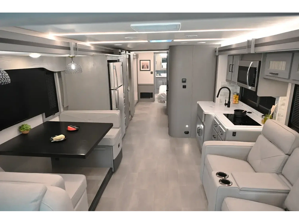 Coachmen Sportscoach Rear Diesel Class A Sportscoach Rear Diesel Class A 402TS 2027 alt