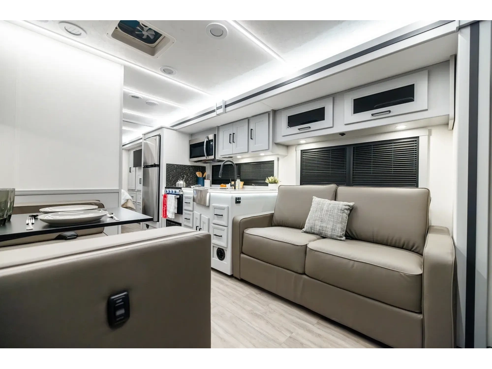 Coachmen Mirada Class A Mirada Class A 29FW 2027