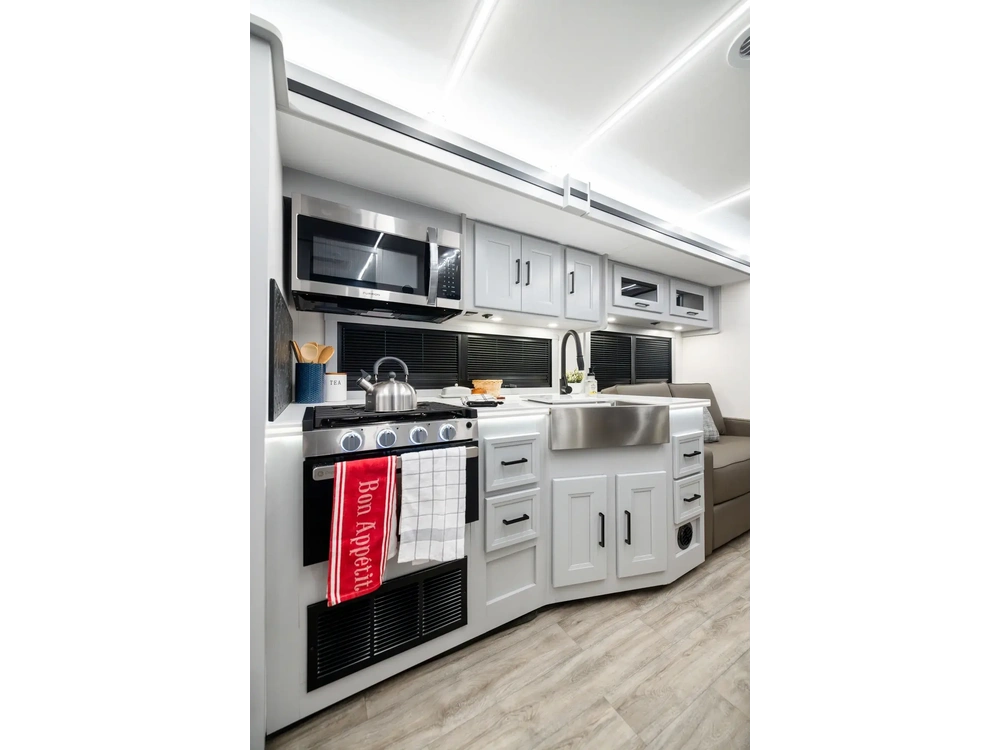 2027 Coachmen Mirada Class A Mirada Class A 29FW