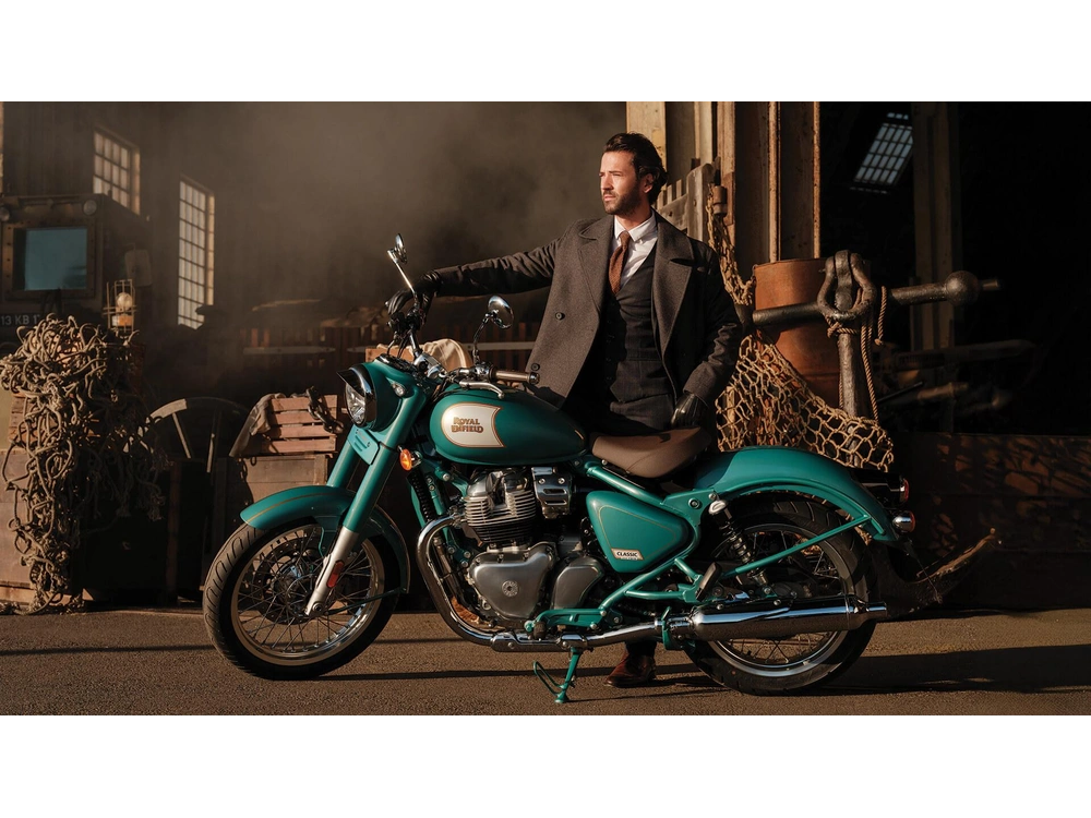 2026 Royal Enfield Classic 650 Twin Classic 650 Twin Black Chrome