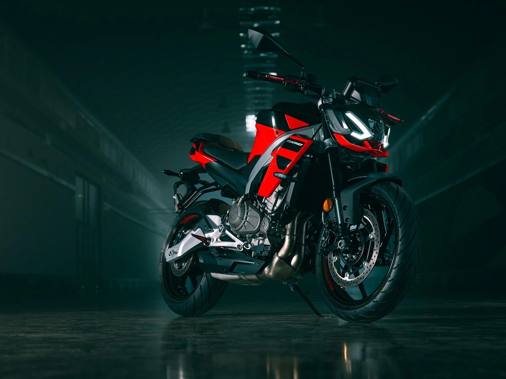 2027 Aprilia Tuono 457 Tuono 457 Mantis Purple