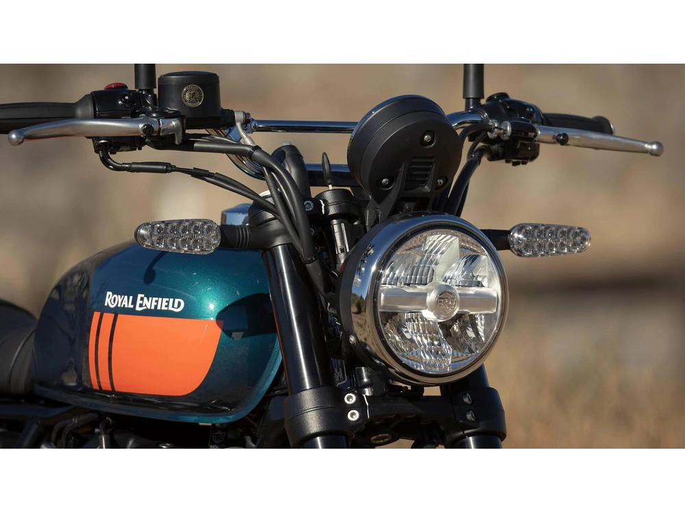 2026 Royal Enfield The Bear 650 The Bear 650 Boardwalk White