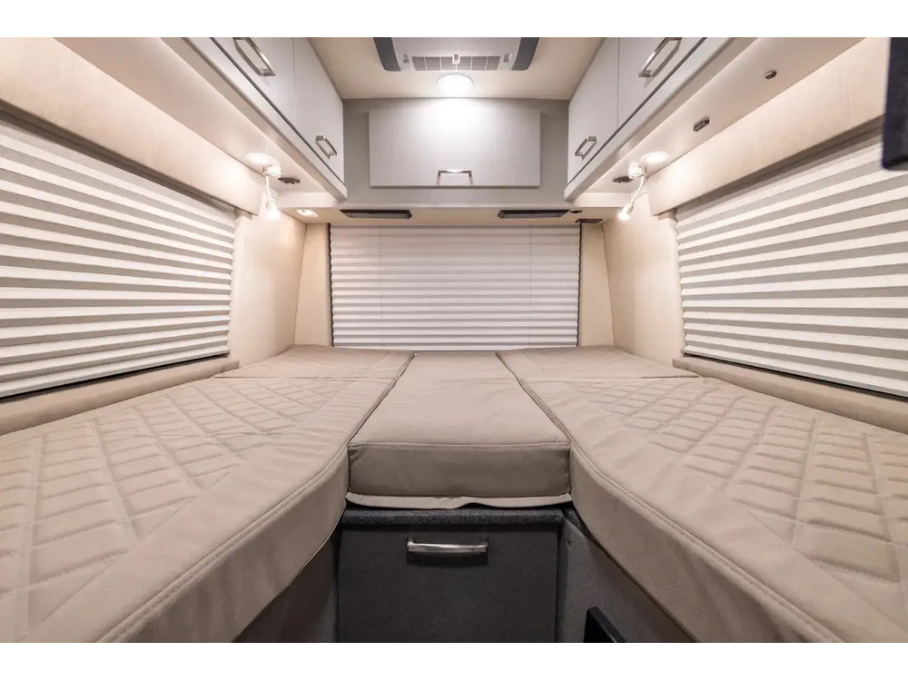 Coachmen Galleria Class B Galleria Class B 24A 2027