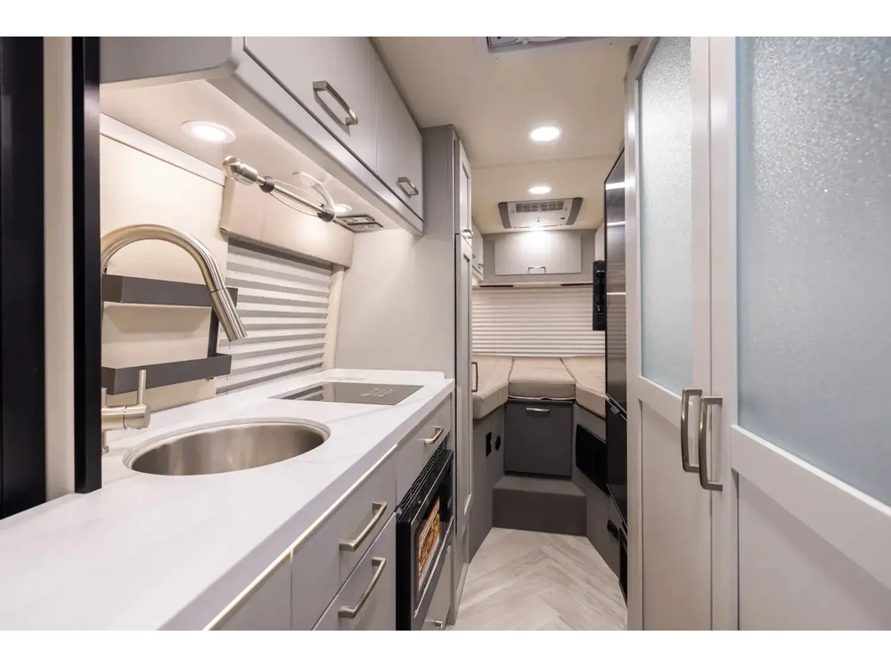 Coachmen Galleria Class B Galleria Class B 24A 2027