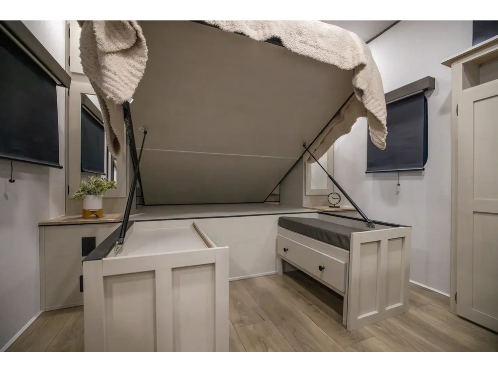 2027 Coachmen Northern Spirit Northern Spirit 1943RB