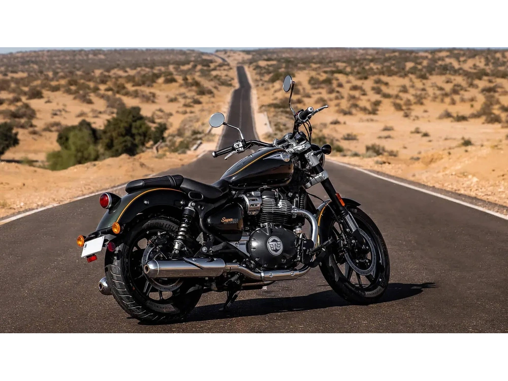 2026 Royal Enfield Super Meteor 650 Super Meteor 650 ASTRAL BLACK