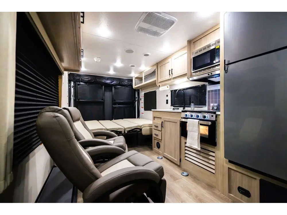 Coachmen Catalina Trail Blazer Catalina Trail Blazer 26TH 2027 alt