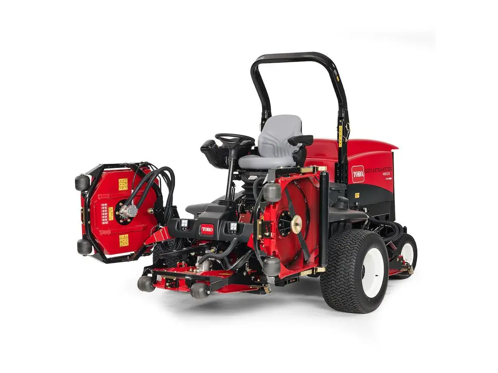 Toro Groundsmaster® 4500, largeur de coupe de 2,7 m (9 pi) 2026