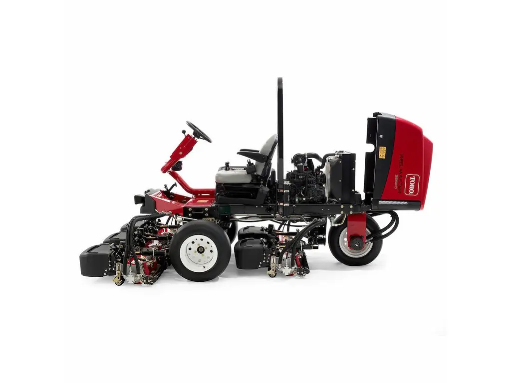 Toro Reelmaster® 3550, largeur de coupe de 208 cm (82 po) 2026