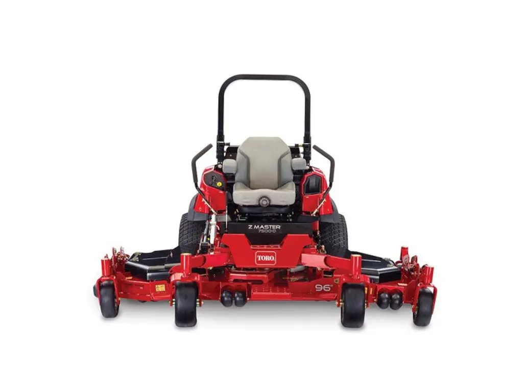 Toro Série 7500-D de 244 cm (96 po), 27,6 kW (37 cv), 1 642 cm³, diesel, éjection arrière 2026