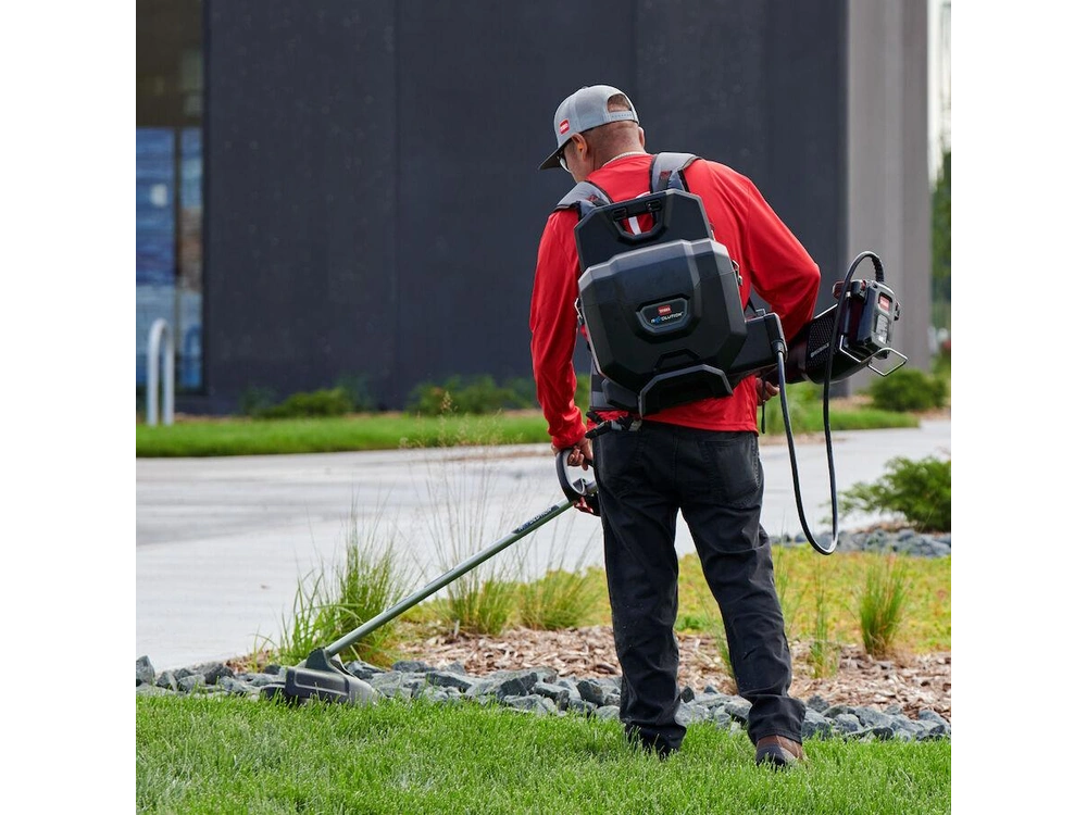 2026 Toro 60V MAX* Revolution® 16 in. (40.6 cm) Brushless String Trimmer - Battery Not Included 60V MAX* Revolution® 16 in. (40.6 cm) Brushless String Trimmer - Battery Not Included
