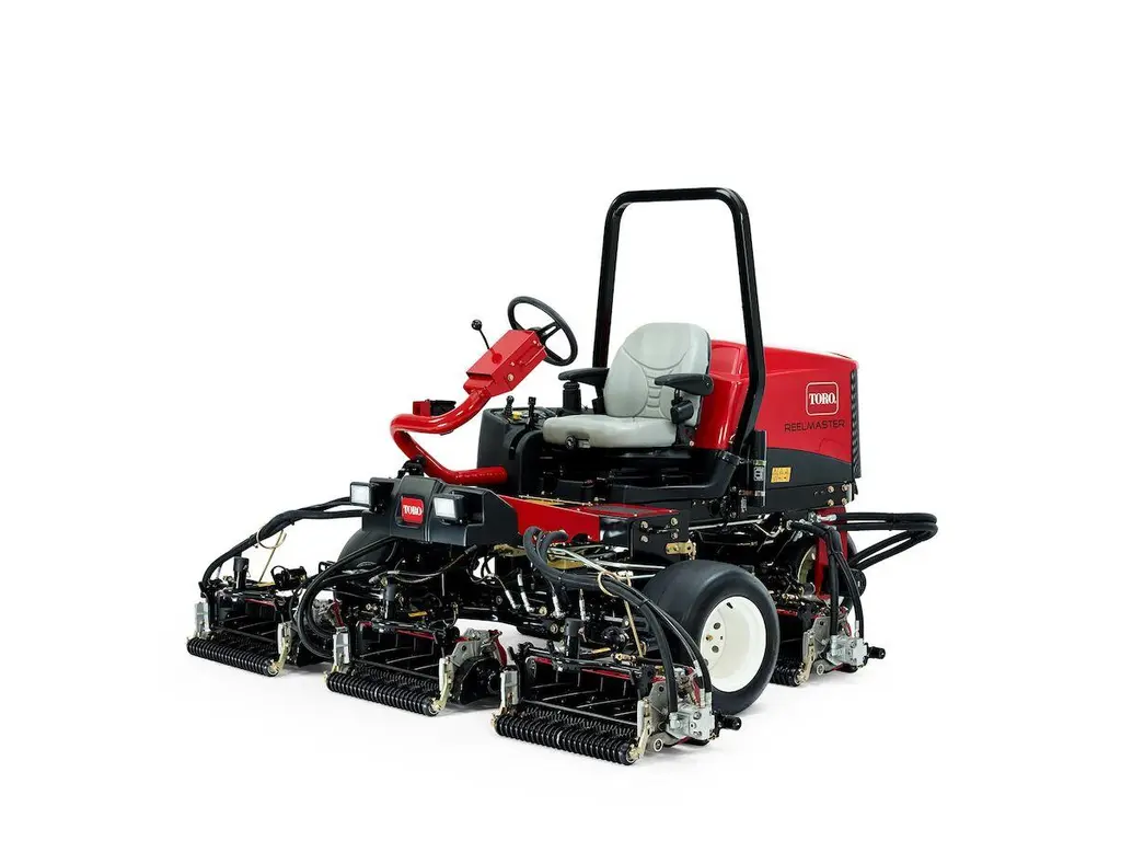 Toro Reelmaster® 3575-D avec cylindres de coupe de 17,8 cm (7 po) 2026