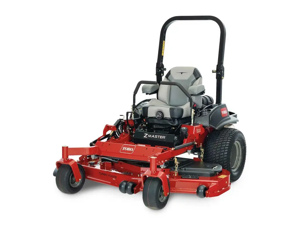 Toro Série 5000 de 152 cm (60 po), 18 kW (25,5 cv), 852 cm³ 2026