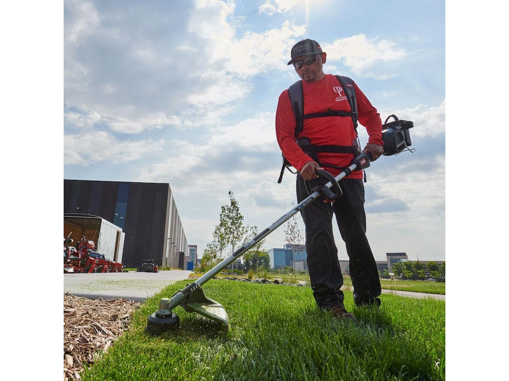 2026 Toro 60V MAX* Revolution® 16 in. (40.6 cm) Brushless String Trimmer - Battery Not Included 60V MAX* Revolution® 16 in. (40.6 cm) Brushless String Trimmer - Battery Not Included