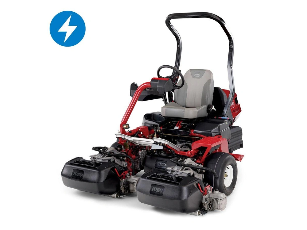 2026 Toro Greensmaster® eTriFlex® Series - 59" (150 cm) Cutting Width Greensmaster® eTriFlex™ 3370