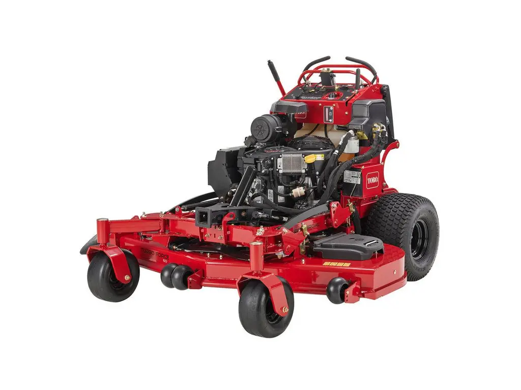 Toro GrandStand® MULTI FORCE EVO de 132 cm (52 po), 25,4 kW (34,5 cv), 822 cm³ 2026