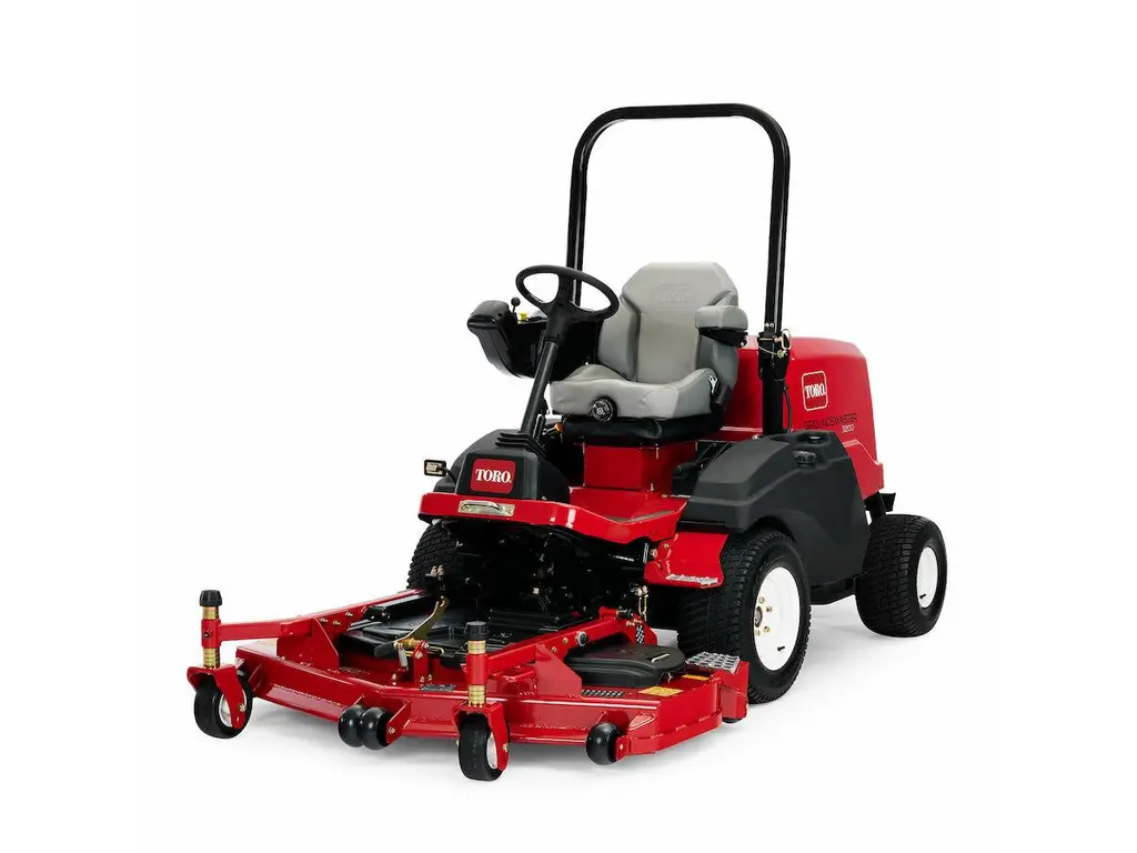 Toro Groundsmaster® 3200 – 18,4 kW (24,7 cv) 2RM 2026