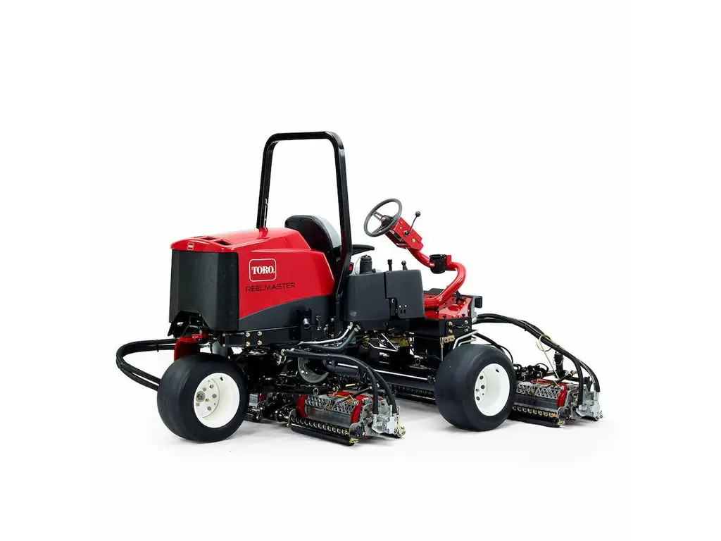 Toro Reelmaster® 3575-D avec cylindres de coupe de 17,8 cm (7 po) 2026