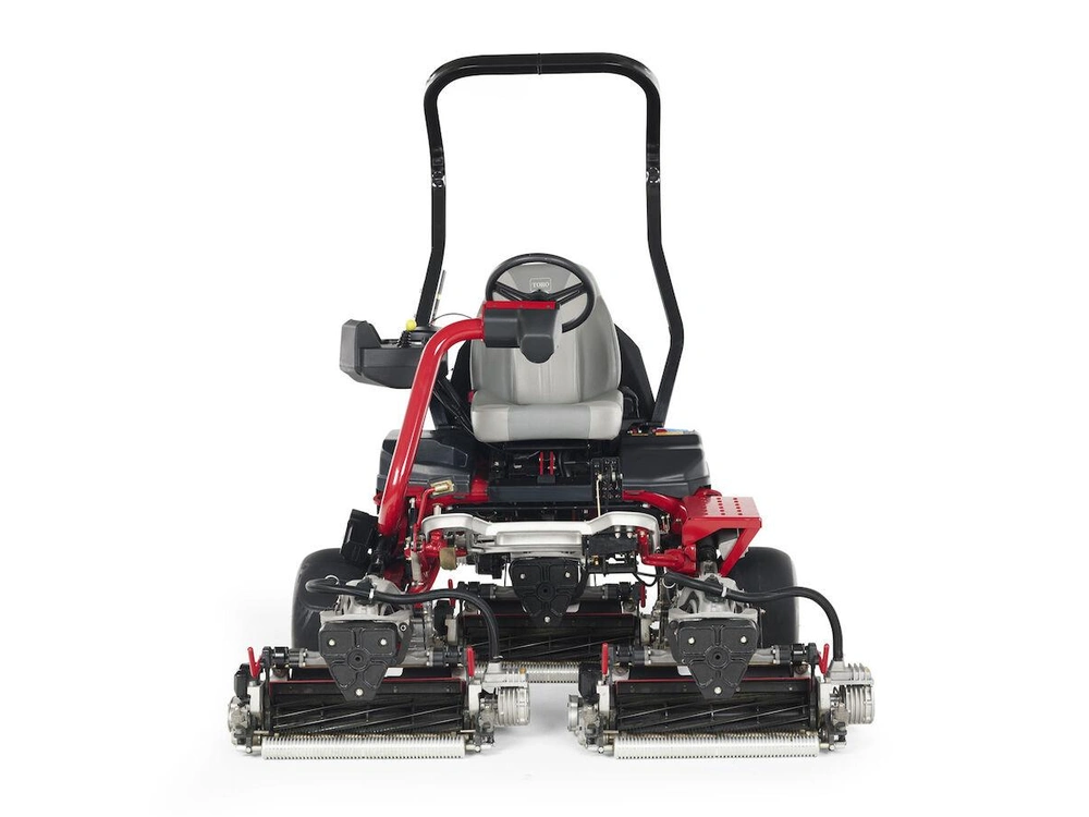 2026 Toro Greensmaster® eTriFlex® Series - 59" (150 cm) Cutting Width Greensmaster® eTriFlex® 3360