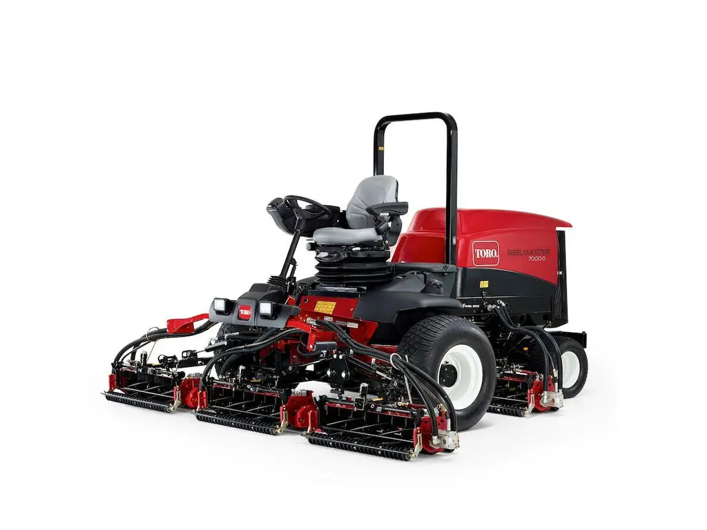 Toro Reelmaster® 7000, largeur de coupe de 307 cm (121 po) 2026