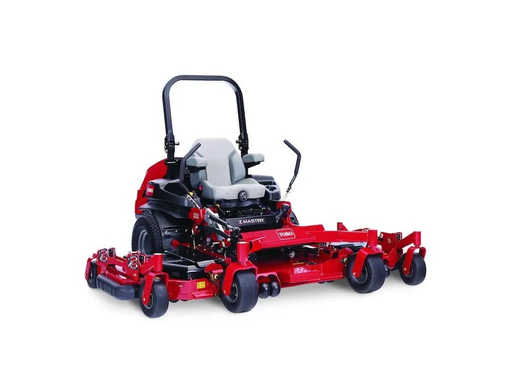 Toro Série 7500-G de 244 cm (96 po), 28,3 kW (38 cv) 2026