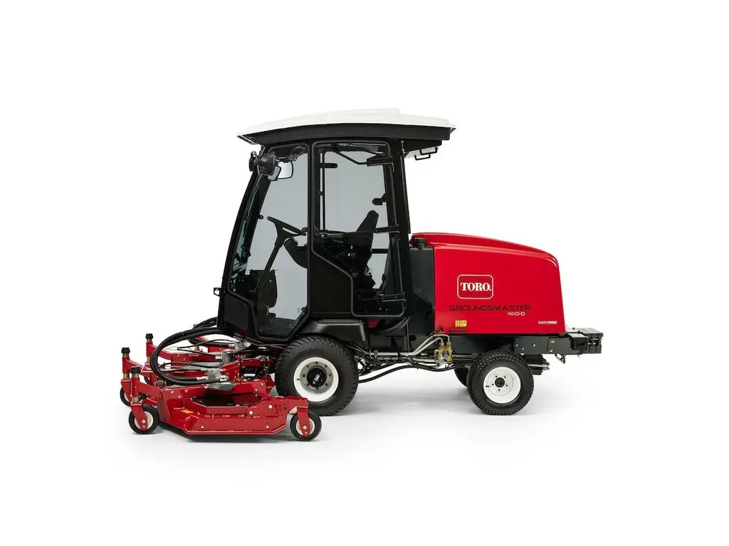 Toro Groundsmaster® 4110-D avec cabine de sécurité toutes saisons 2026