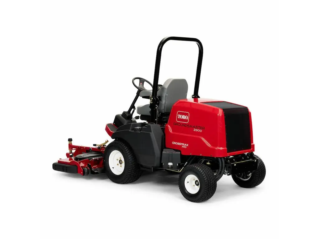 Toro Groundsmaster® 3300 – 27,9 kW (37,4 cv) avec CrossTrax® 4RM 2026