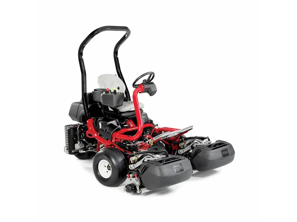 Toro Greensmaster® Triflex™ 3400 à moteur diesel avec cylindres hydrauliques 2026
