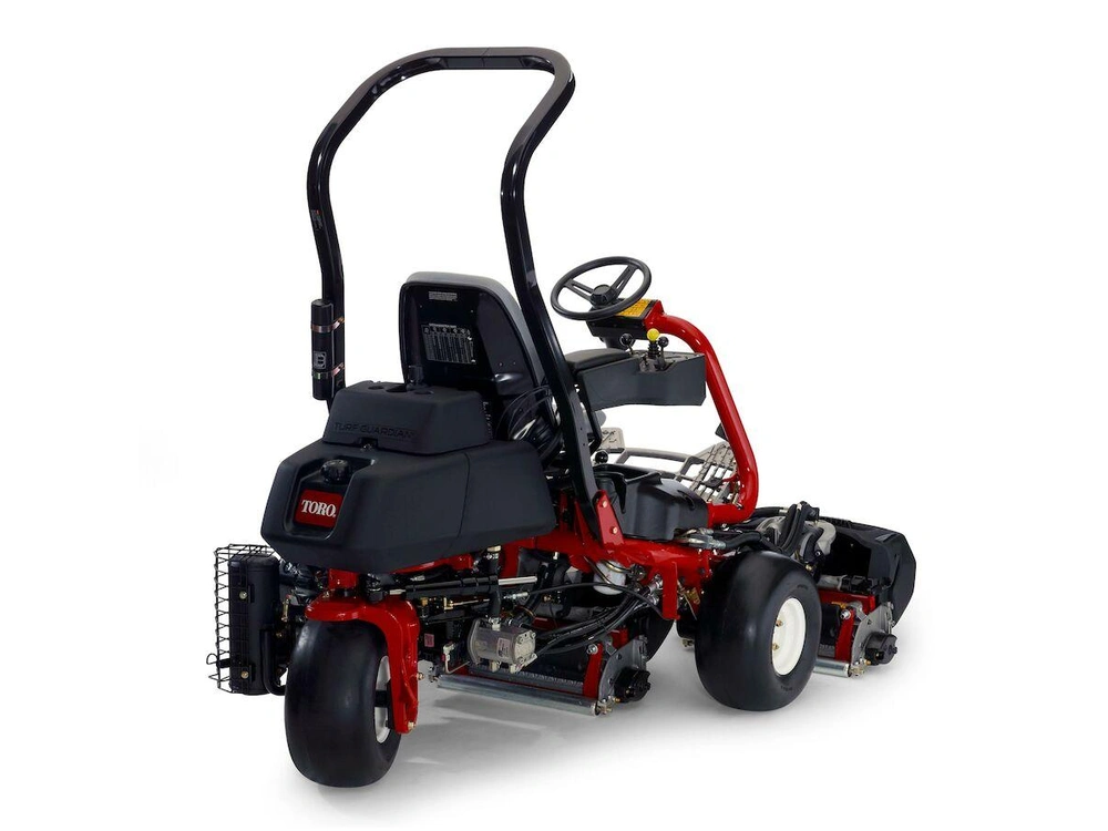 2026 Toro Greensmaster® TriFlex™ Series Greensmaster® TriFlex™ 3300 alt