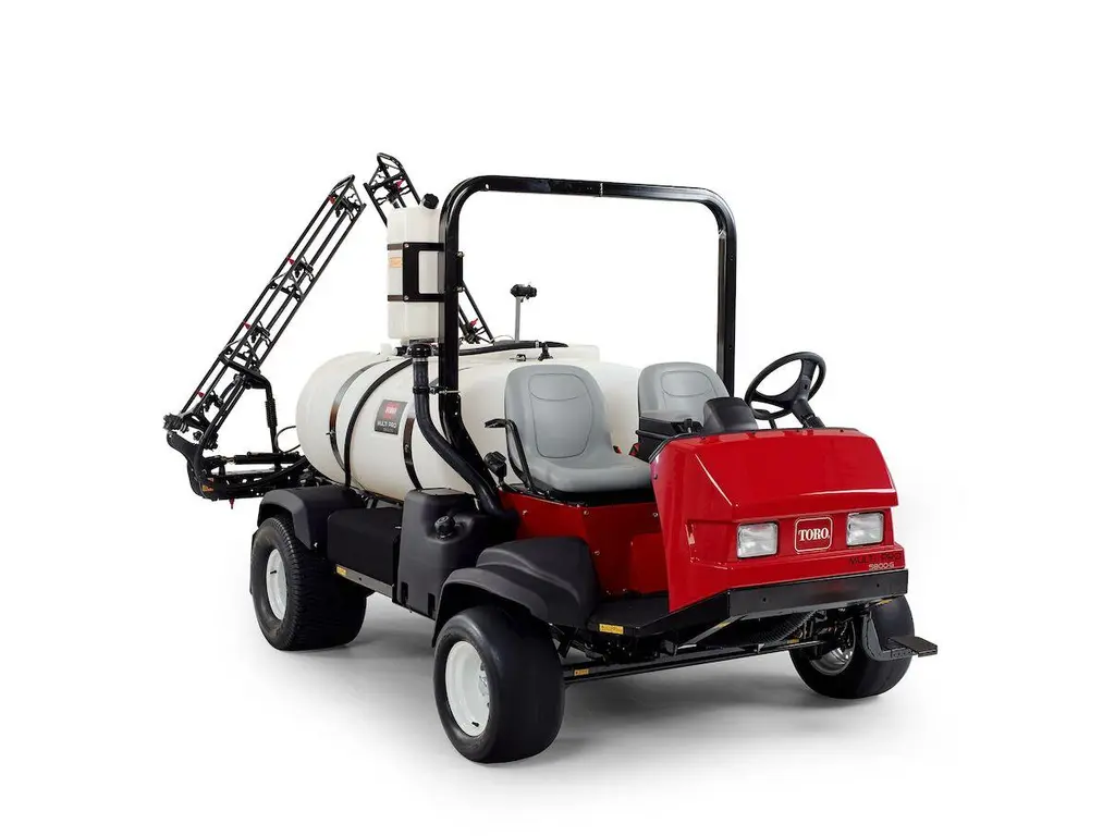 Toro Pulvérisateur de gazon Multi Pro® 5800 – motorisation essence, capacité : 1 135 litres (300 gal.) 2026