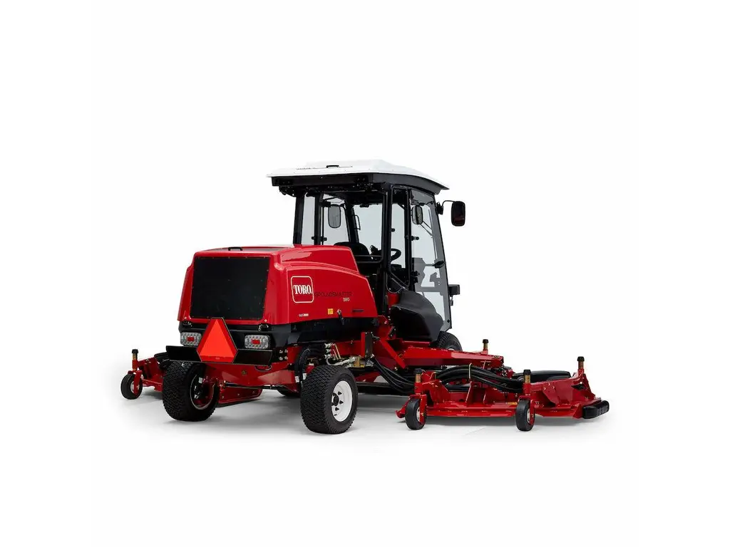 Toro Groundsmaster® 5910 avec cabine de sécurité toutes saisons 2026
