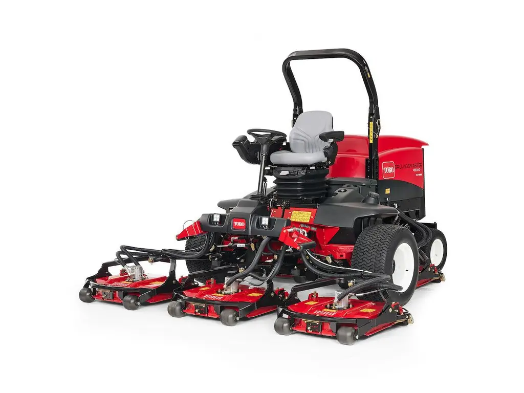 Toro Groundsmaster® 4500, largeur de coupe de 2,7 m (9 pi) 2026