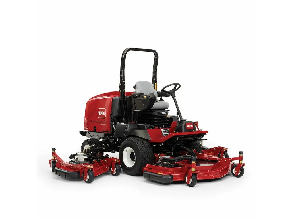 Toro Groundsmaster® 4000-D avec ROPS 2026