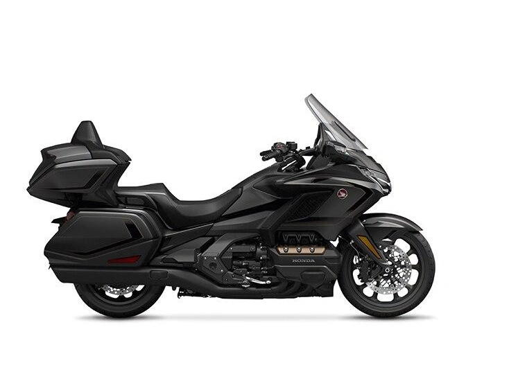 2026 Honda Gold Wing Tour Gold Wing Tour Gunmetal Black Metallic alt