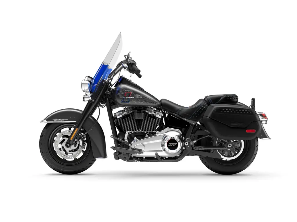 Harley-Davidson Heritage Classic Two-Up Midnight Ember (Cast Wheels) 2026