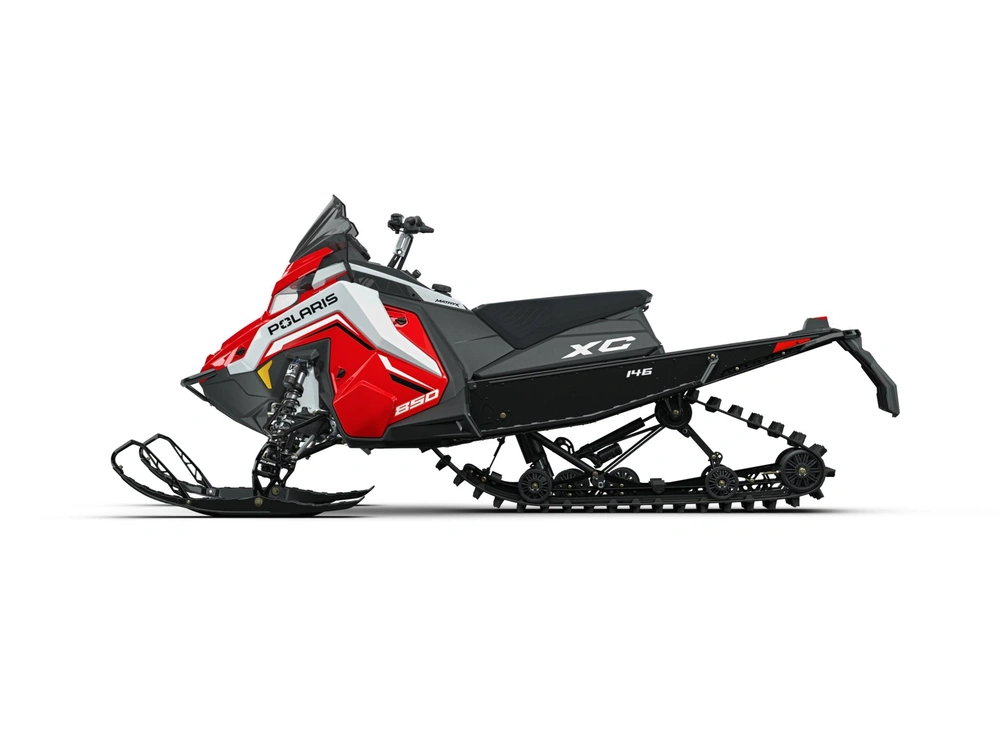 2027 Polaris Switchback XC 850 Switchback XC 146 1.6 With 7S Display Indy Red alt