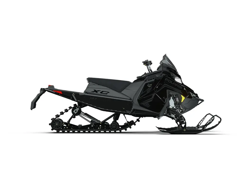 Polaris ProStar S4 INDY XC 137 avec écran 7S Gloss Black 2027