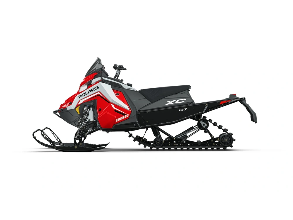 2027 Polaris INDY XC 850 INDY XC 137 With 7S Display Indy Red alt