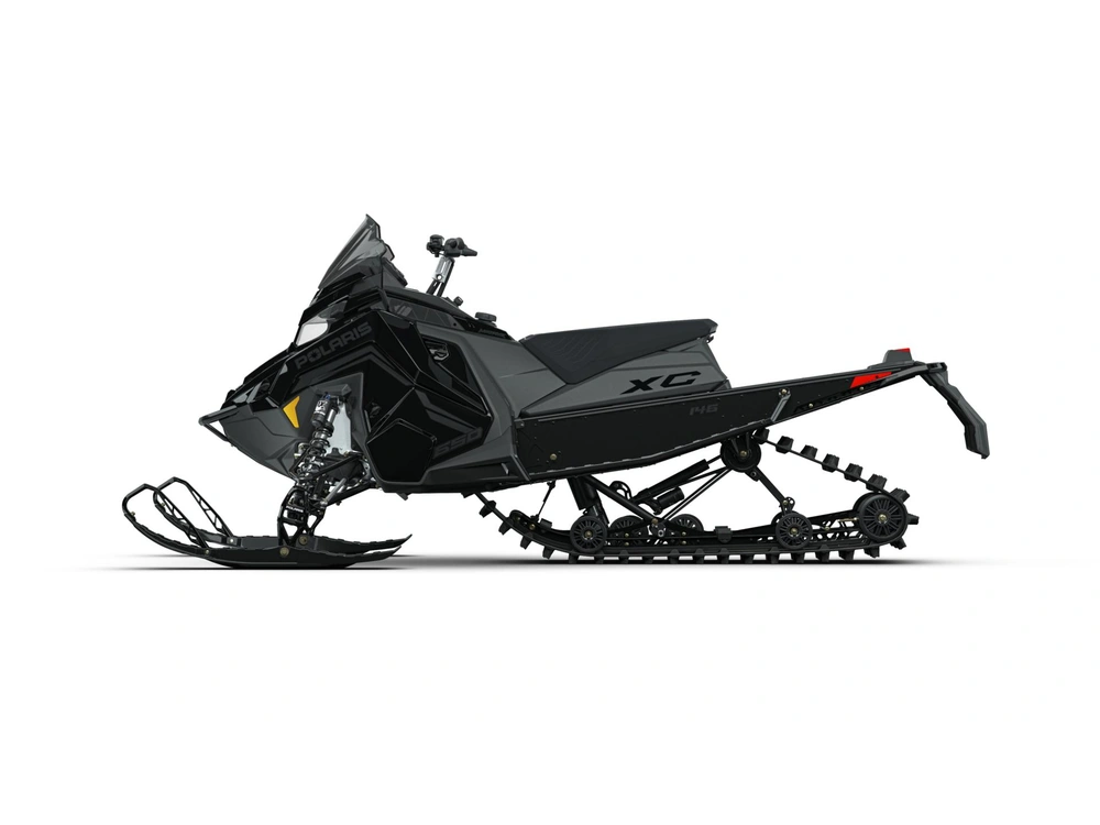Polaris Switchback XC 650 Switchback XC 146 1.6 avec écran 7S Gloss Black 2027 alt