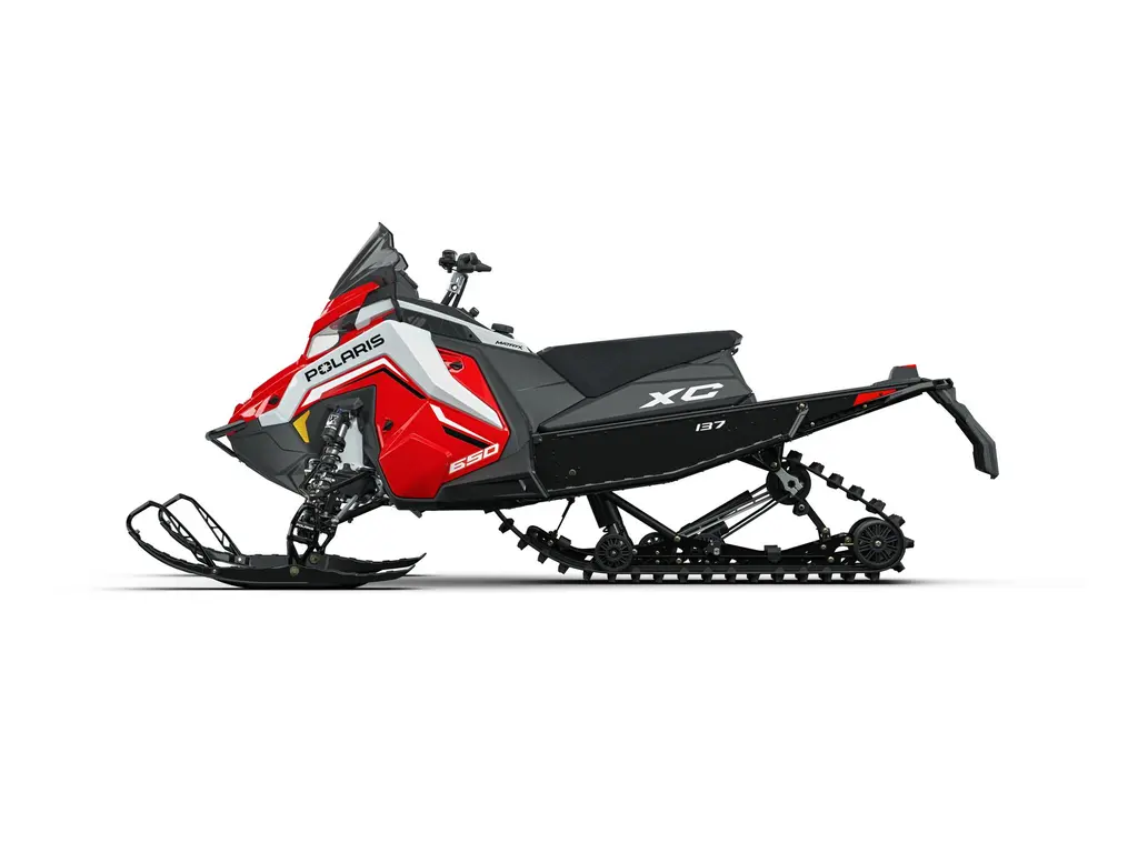 Polaris 650 INDY XC 137 avec écran 7S Indy Red 2027