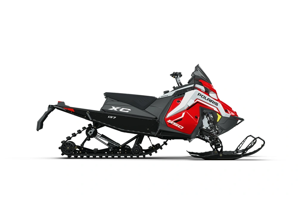 2027 Polaris 850 INDY XC 137 with 7S Display