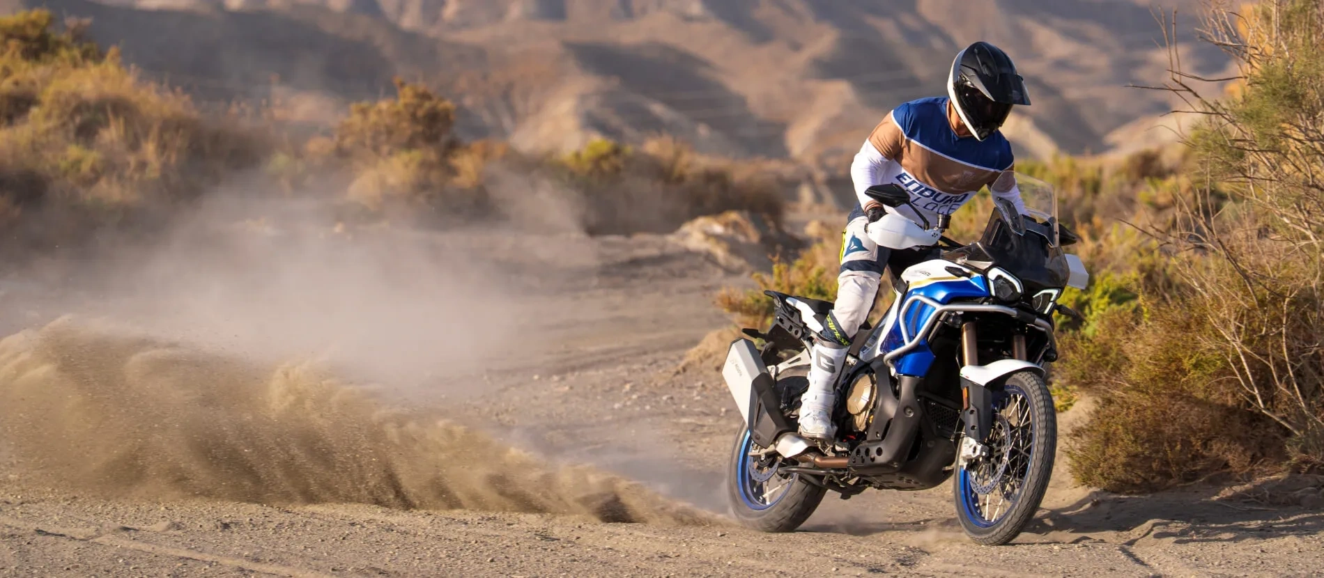 MV Agusta Enduro Veloce 2026 pour comparer une moto d’aventure chez Motos Illimitées.