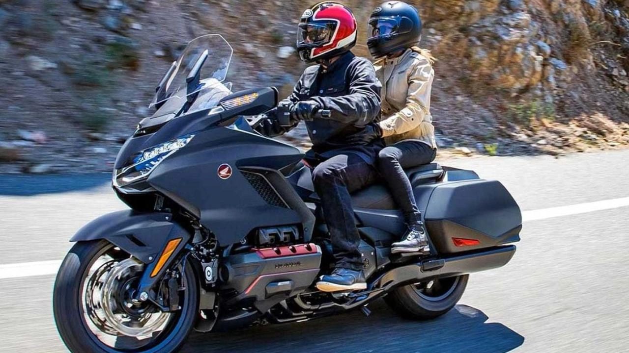 Poste de pilotage et selle de luxe de la Honda Gold Wing
