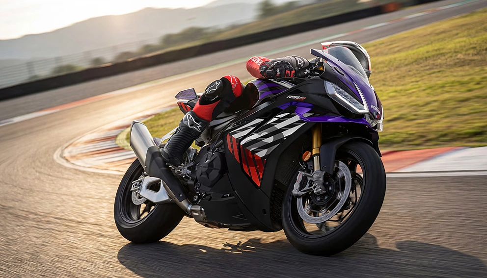 A look at the Aprilia RSV4 1100 in action on the track