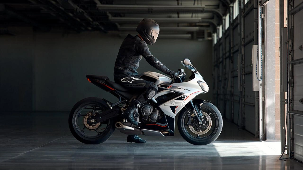 Triumph Daytona 660 fully faired sport motorcycle viewed from the front