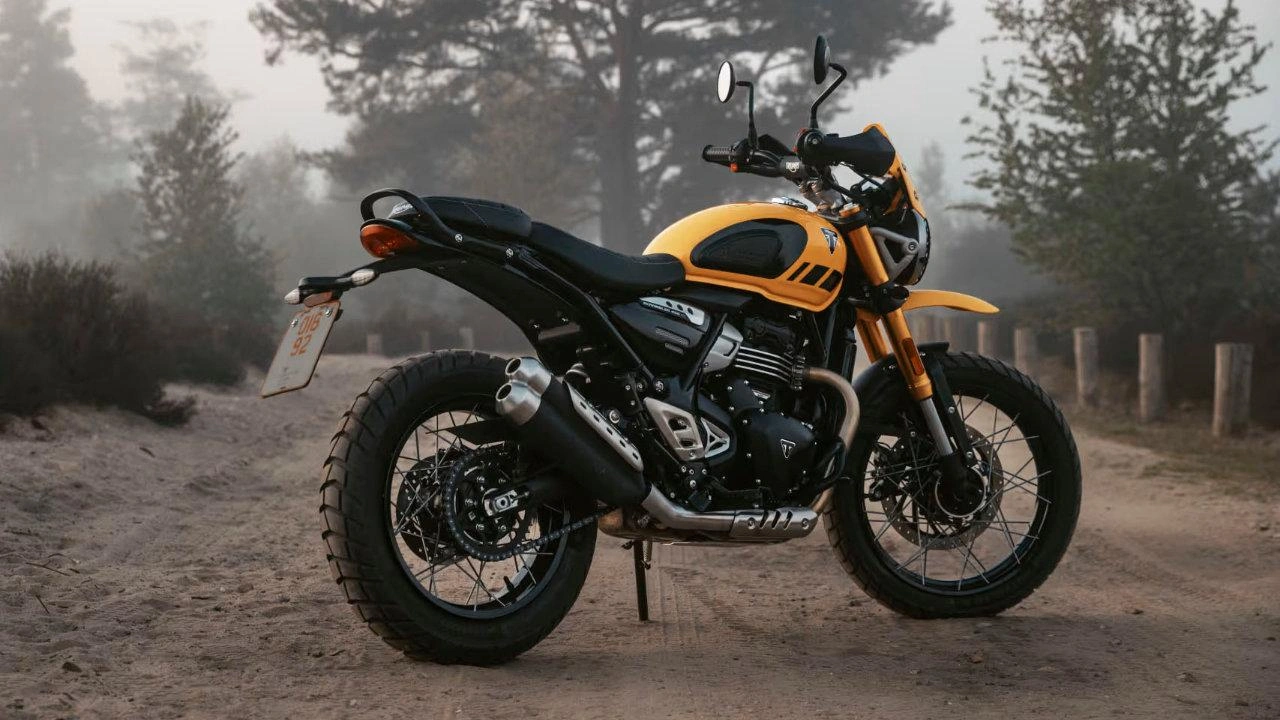 Ducati Scrambler Icon motorcycle parked in front of a building