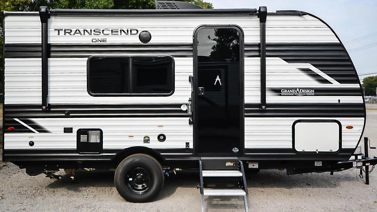 Roulotte Grand Design Transcend