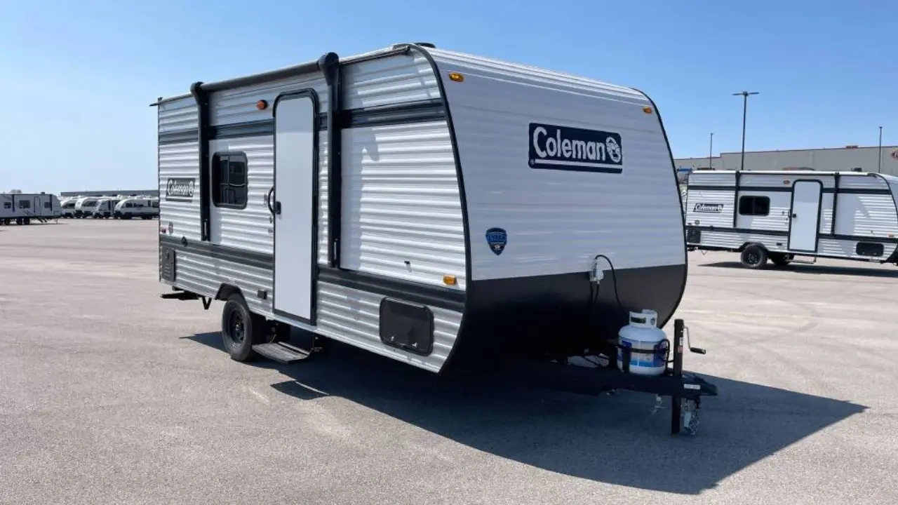 Coleman 17B de Keystone
